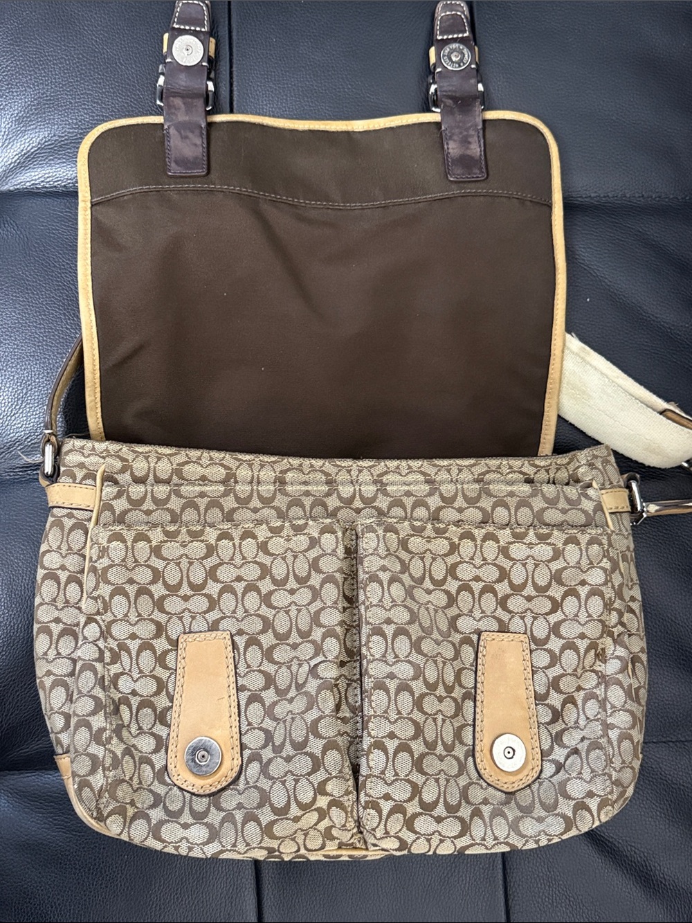 Coach Khaki/Tan Signature Crossbody Messenger Bag